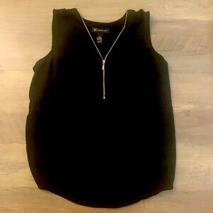 INC excellent condition mixed material woman’s sleeveless top w/zipper embellish